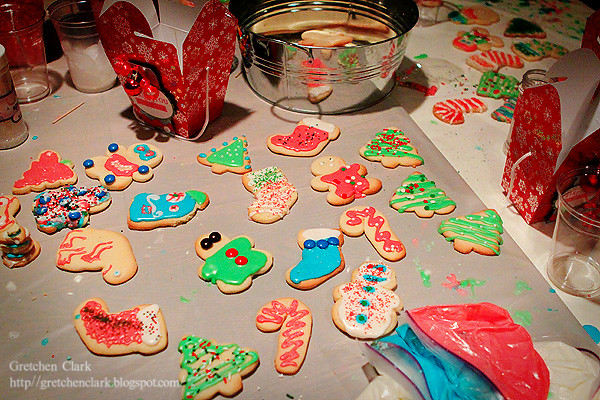 cookie decorating 2010_0071