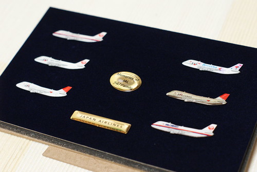 〈JAL 747family〉メモリアルピンズセット