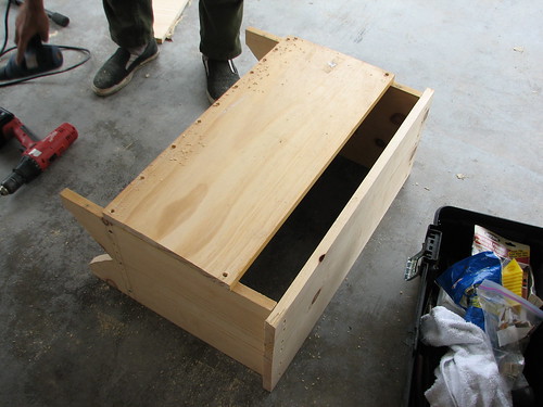 building bench displays for atomic