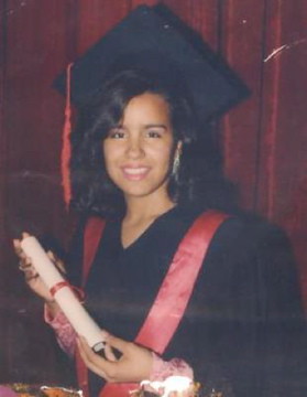 17 yrd old graduation picture