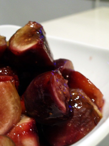 Red Wine Roasted Figs