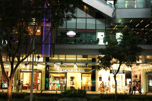Orchard Central - Storefronts