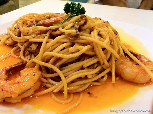 garlic and shrimp pasta