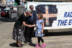 Ballarat Mayor Judy Verlin meets Tarryn for Eureka Flag raising