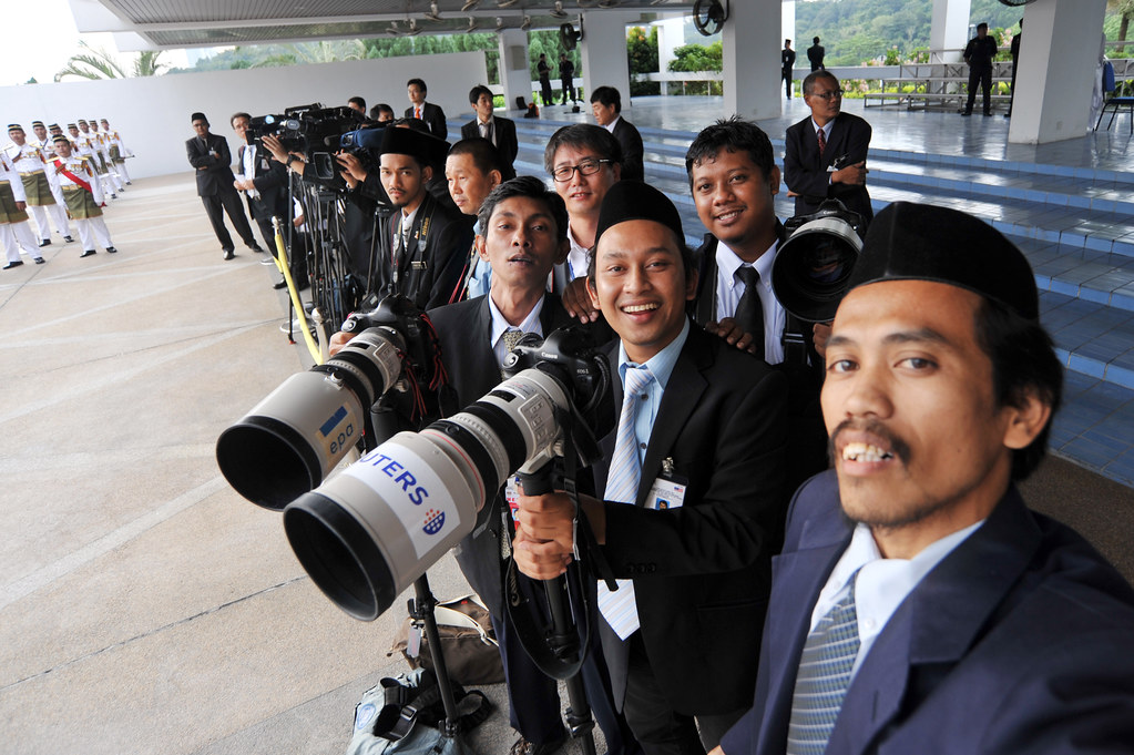 The Photographers | Parliament | Korea Visit