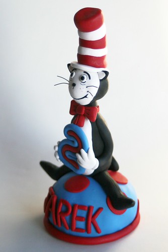 cat in hat party theme. Cat in the Hat inspired cake