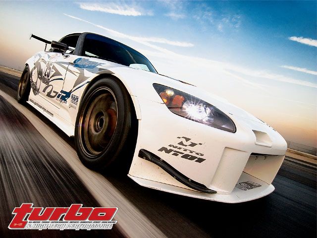 turp_0811_01_z+honda_s2000_ap1_a_and_j_racing+front_right_side_view