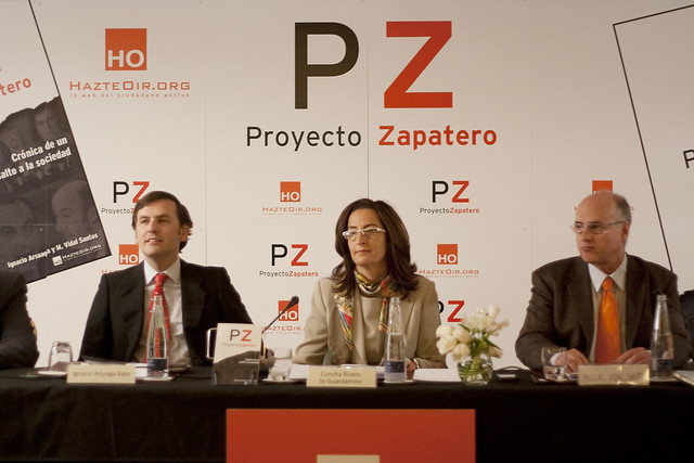 Presentación del libro Proyecto Zapatero. Crónica de un asalto a la sociedad