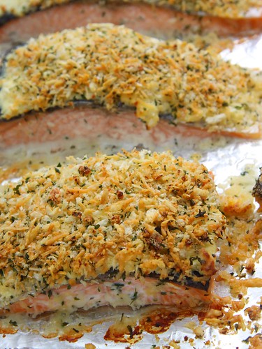 Baked Salmon with Parmesan and Parsley Crust