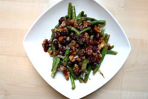 Green Beans with Toasted Walnuts and Dried-Cranberry Vinaigrette