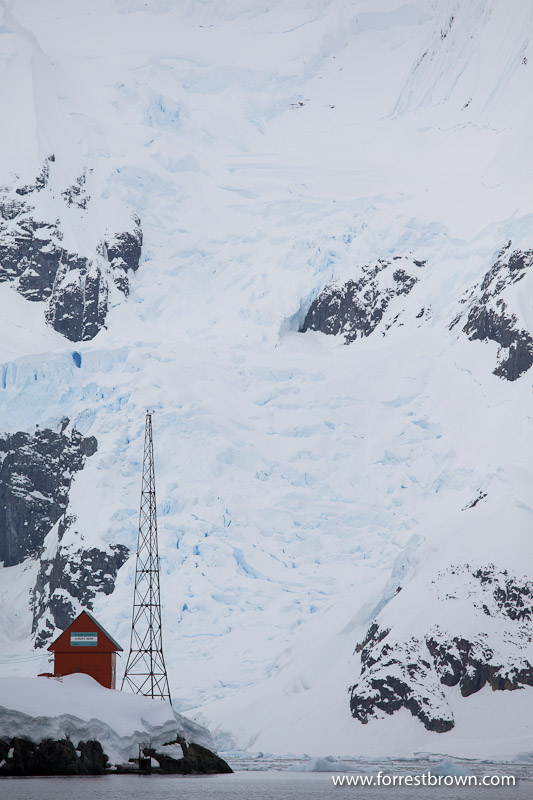 Antarctica, Research Base