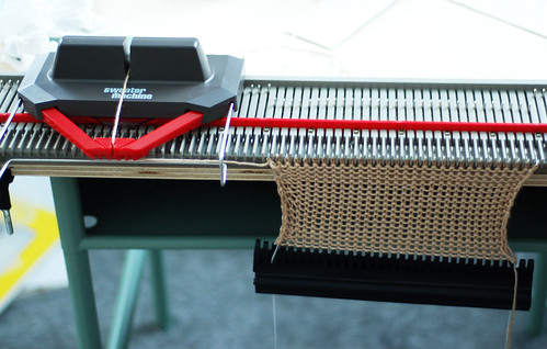 053 - Knitting Machine