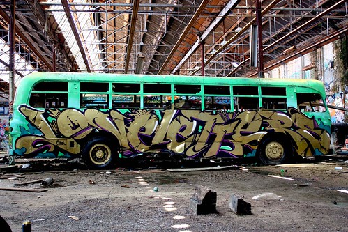 New LOVELETTERS bus. by Ironlak