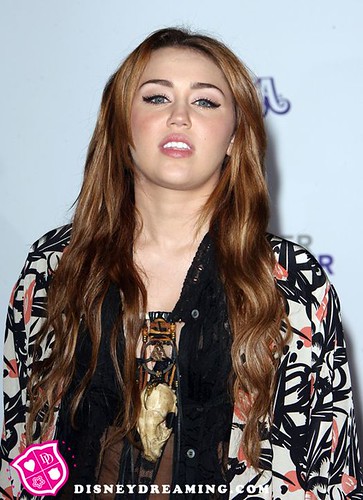 miley cyrus at justin bieber never say never premiere. Miley Cyrus Justin Bieber