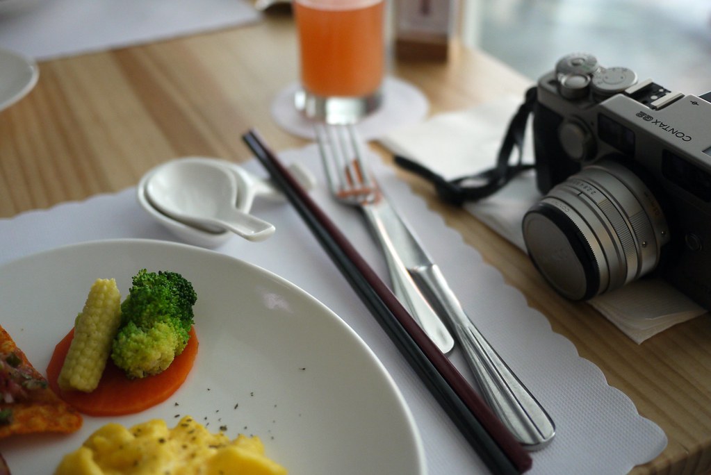 Breakfast with Contax