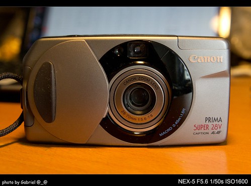 Canon Prima Super 28V/Autoboy Luna - Camera-wiki.org - The free