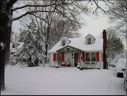 house-snow-son