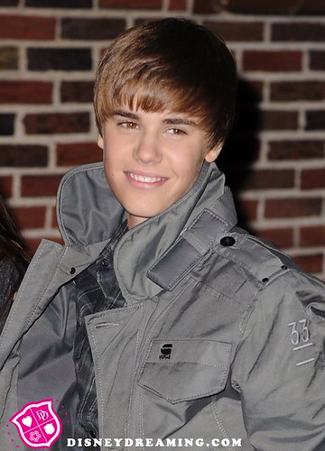 justin bieber book signing in nyc 2011. Justin Bieber New York City