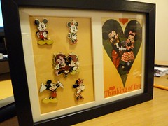 Minnie & Mickey - Disney Pin Frame