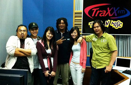 Traxx.Fm - Janice and the Supertank