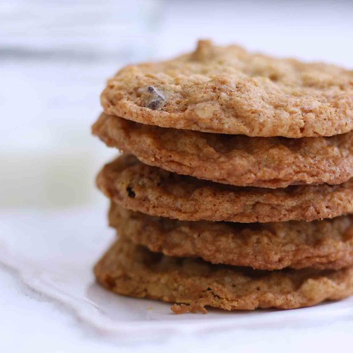Nutty Granola Oatmeal Cookies