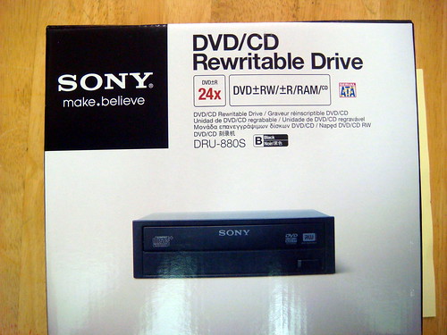 Sony 24x DVD 燒錄器