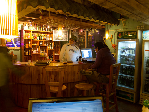 Bar in Sims Cozy Hostel