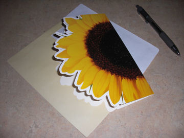 Sunflower notecard sent to PostMuse from Swap Bot 