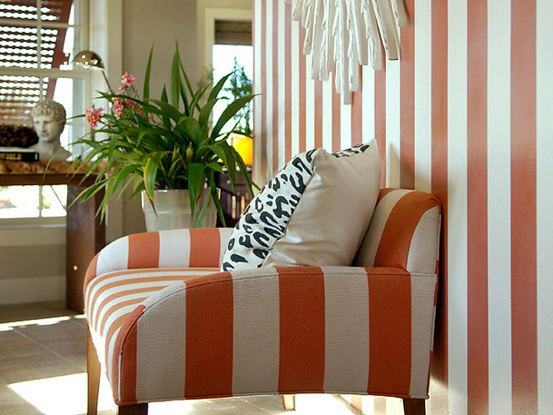 Orange-Striped-Foyer-2