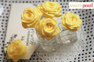 blog - crepe paper roses details 1