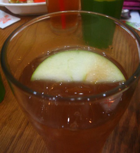 Apple green tea