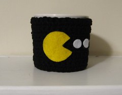 Pac-man mug cozy