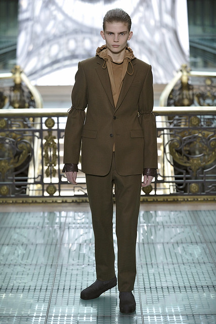 Timothy Kelleher3010_FW11_Paris_Wooyoungmi(Simply Male Models)