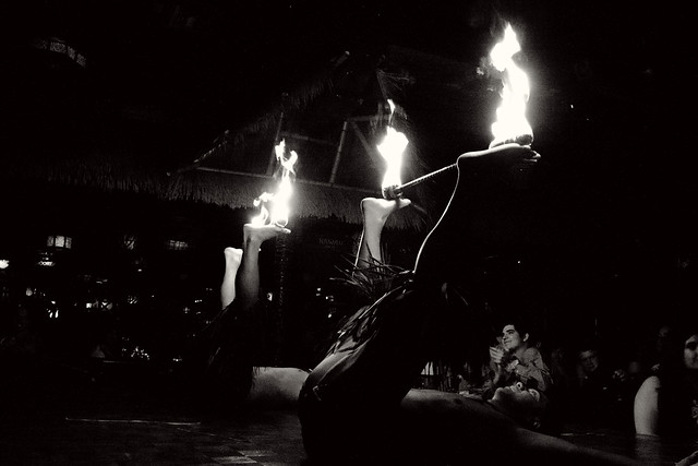 Mai-Kai fire dancers 5