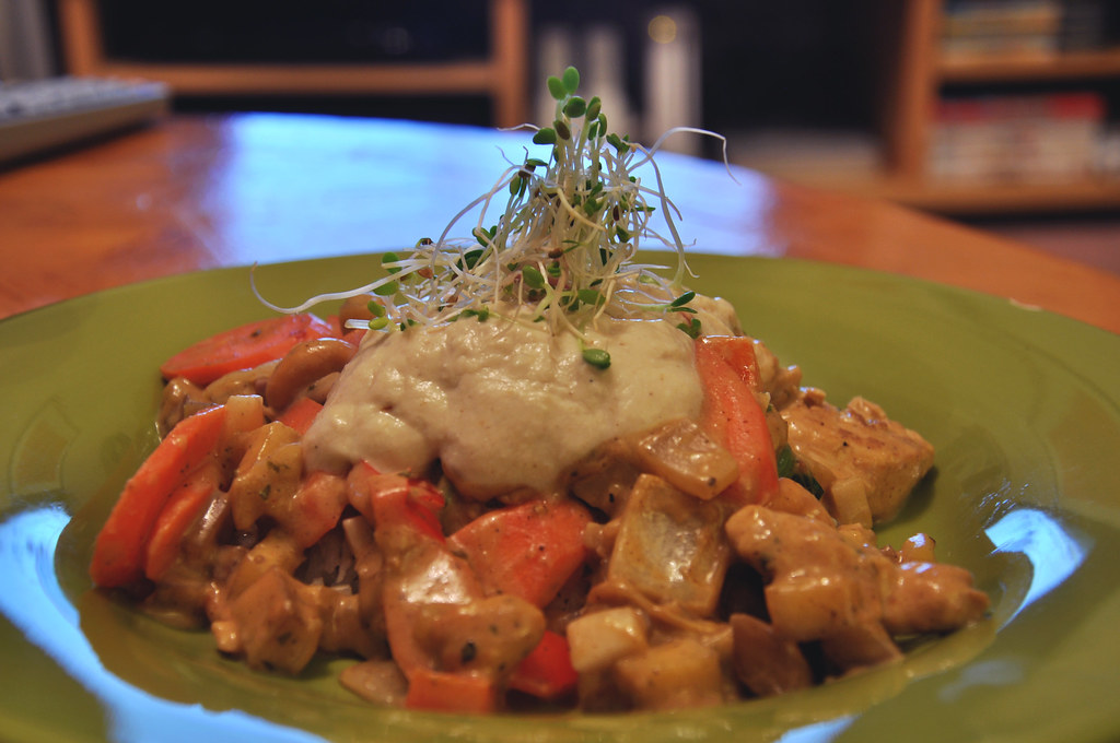 coconut rice with chicken & veggies in peanut sauce