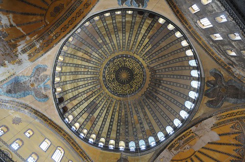 The center dome about 182 feet up (minus my 5'6")
