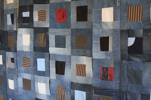 recycled jean quilt, quilt from recycled jeans 2