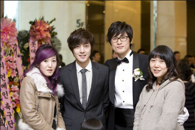 Kim Hyun Joong Attended A Wedding Ceremony