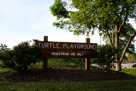 turtle-park-sign