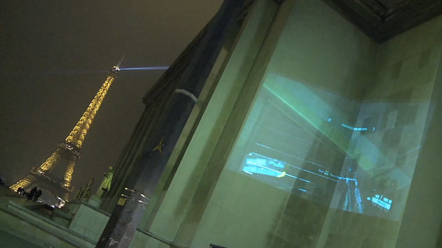 Crysis 2 live alien invasion - building projections in London and Paris