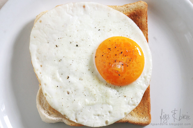 Sunny Side Up Egg on Toast