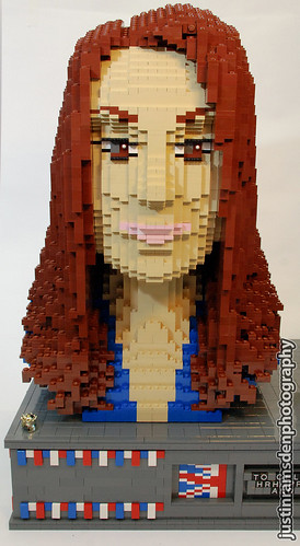 prince william and kate middleton_14. LEGO Catherine Middleton 14