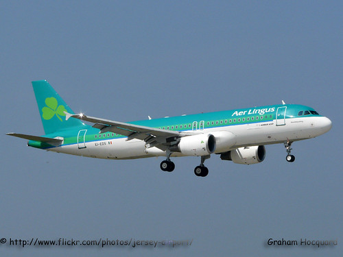EI-EDS Airbus A320-214 by Jersey Airport Photography