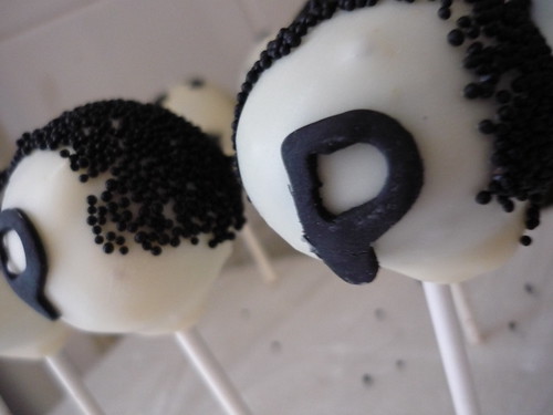 Black and white cake pops guildford by wwwlittlecakefactorycouk