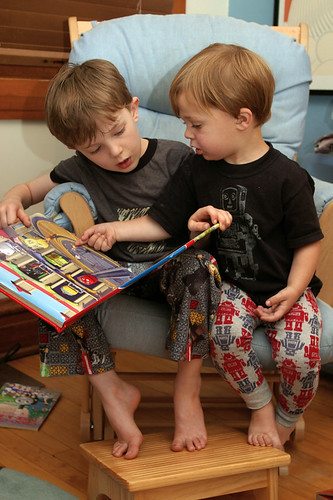 boys-reading-6-29-2011