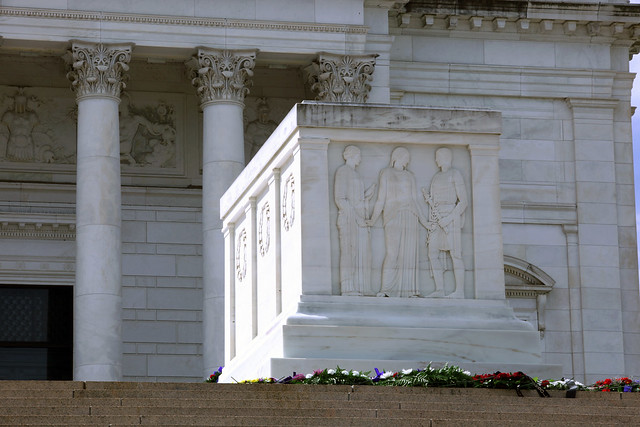 NW and up - Tomb of the Unknown Soldier - Arlington National Cemetery - 2012