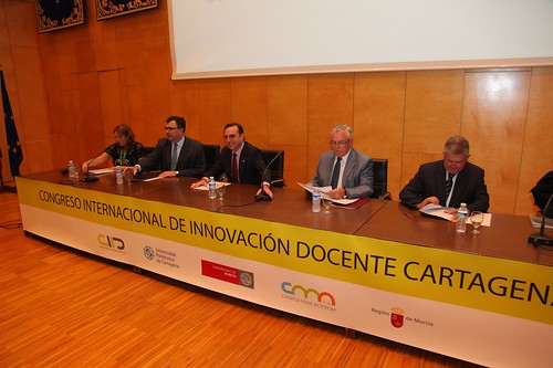 Congreso Internacional de Innovación Docente 13
