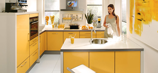 yellow-kitchen-decor
