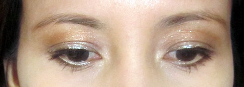 glitter eye liner