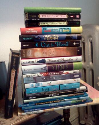 Holiday #bookaday Pile (+ Current Read)